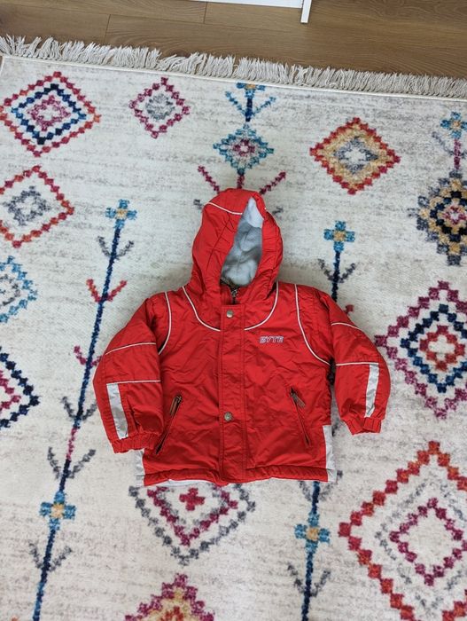 Куртка на хлопчика 3-4 роки