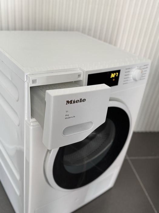 Сушильна машинка MIELE T1 8kg ModernLife
