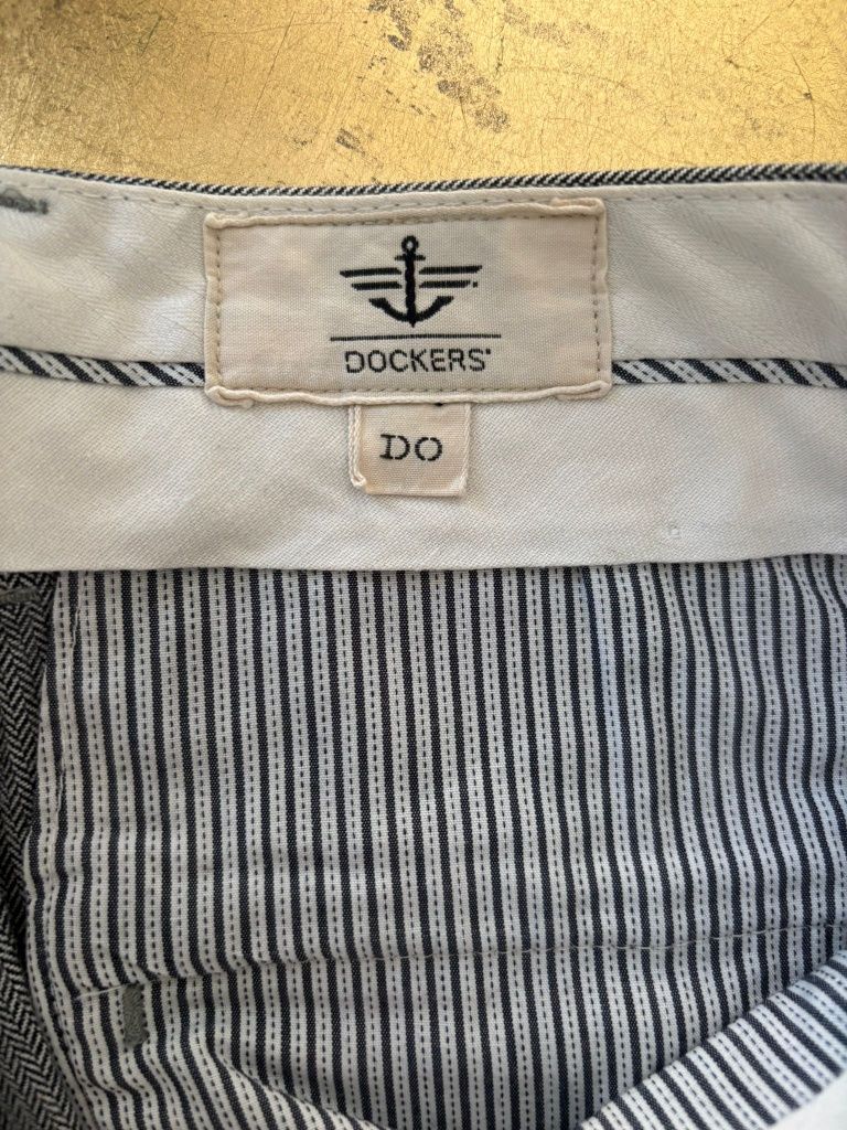 Calças Dockers cinza