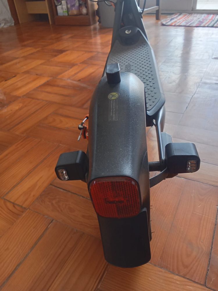 Trotinete Ninebox