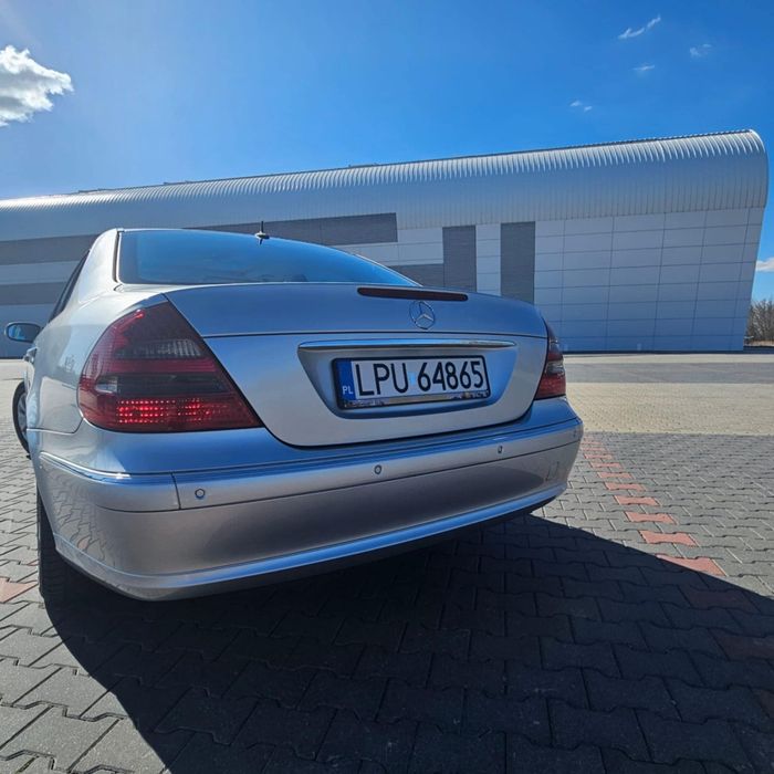 Mercedes E klasa 2.7 CDI