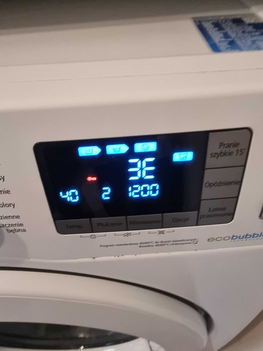 Sprzedam pralkę Samsung Eco Buuble 8 kg - tanio, z usterką