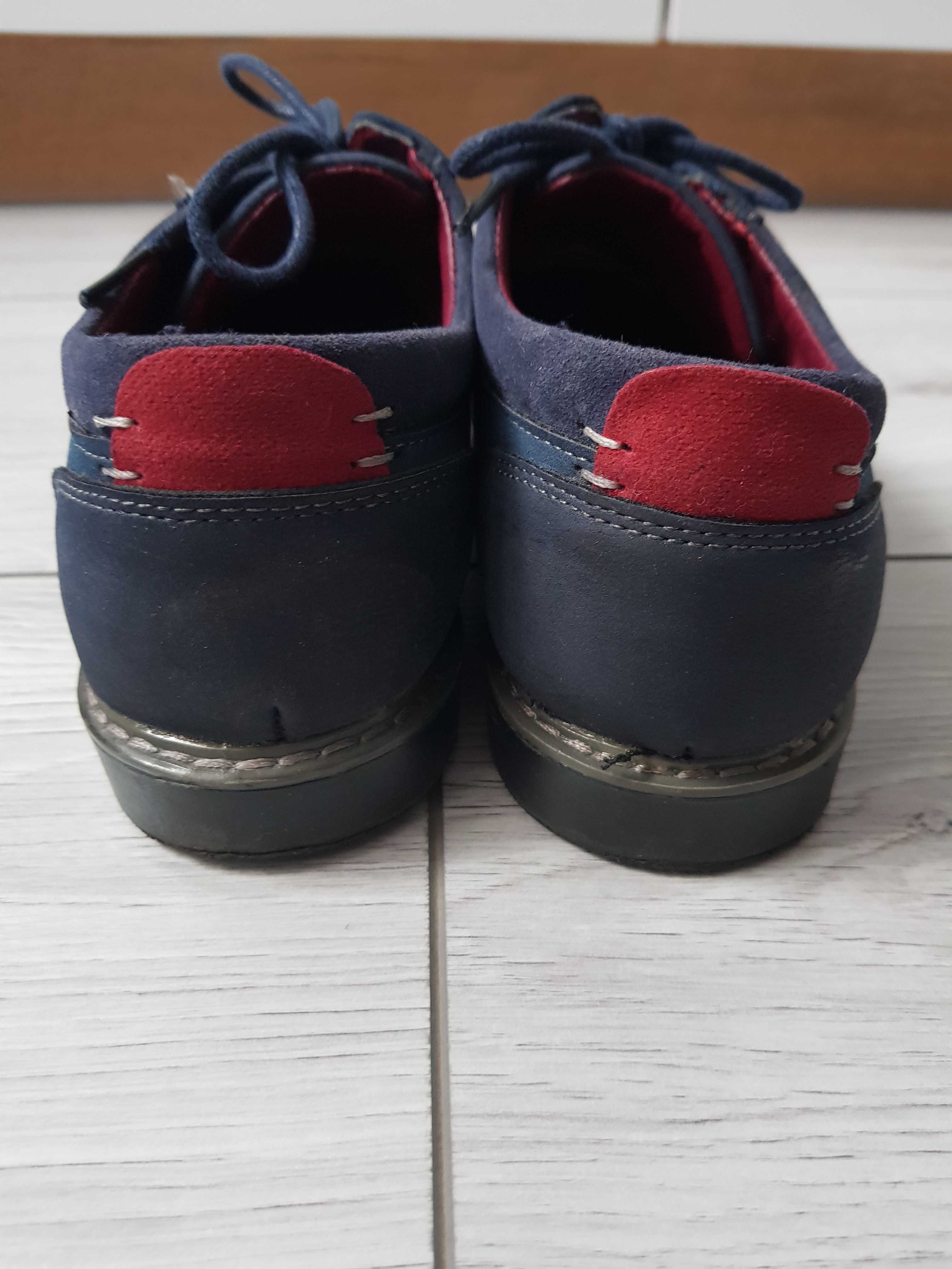 Buty chlopiece, granatowe, do komunii, rozmiat 35