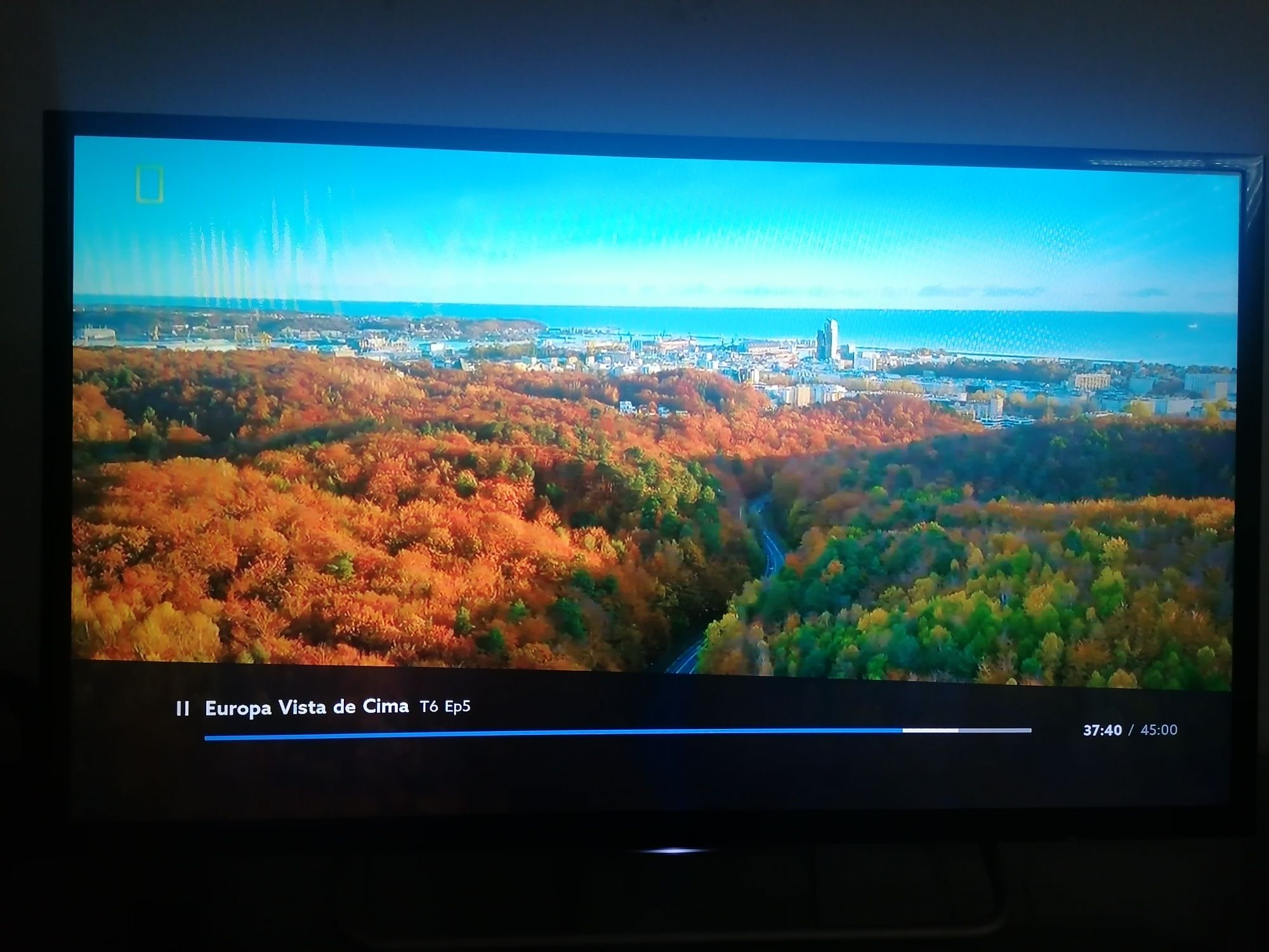 Sony Bravia,smart tv FULL HD,Slim,32",moldura fina, impecável.
