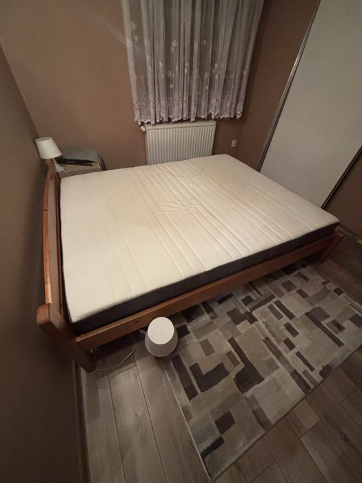 Łózko drewniane 160x200 ze stelazem