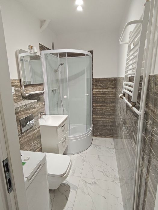 Mieszkanie M3 po remoncie 42,5m na Błoniu, ul. Abrahama - bezpośrednio