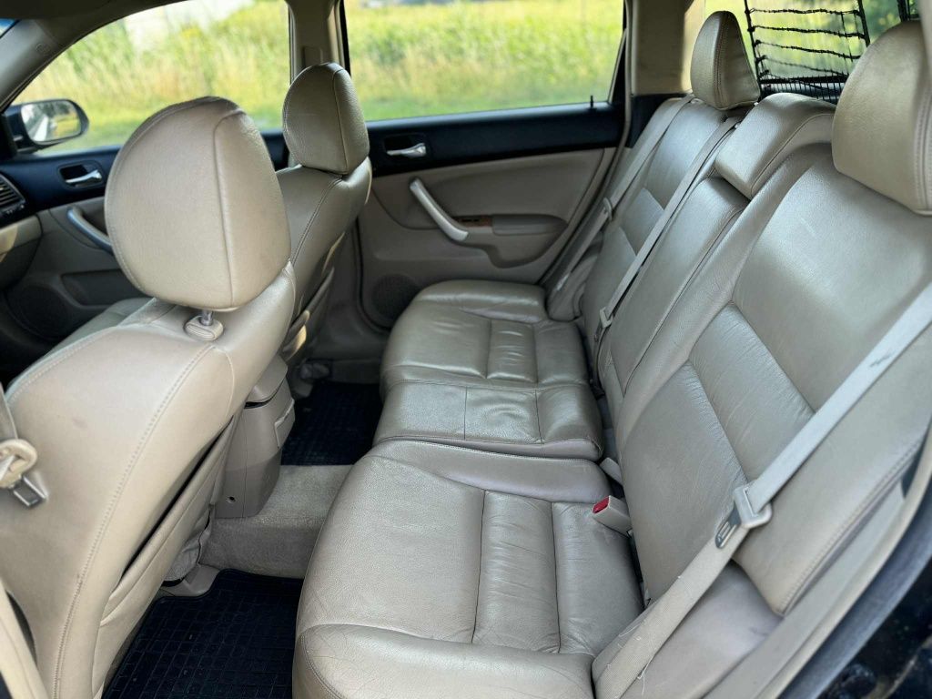 Honda Accord 2.4 LPG Automat