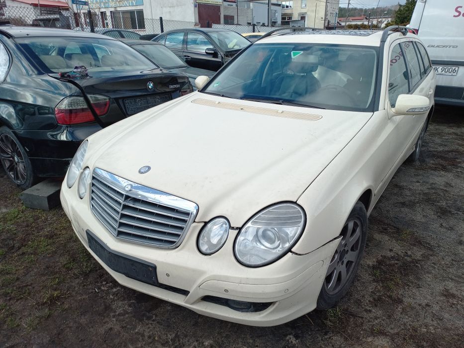 Mercedes w211 lift cdi cały na części drzwi maska blotnik pas przedni