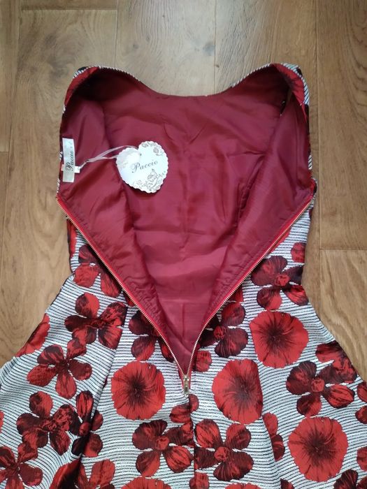 Нова сукня Paccio.