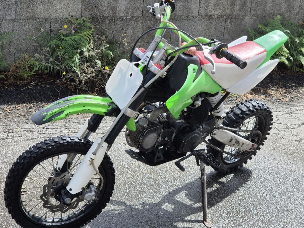Pit bike em muito bom estado