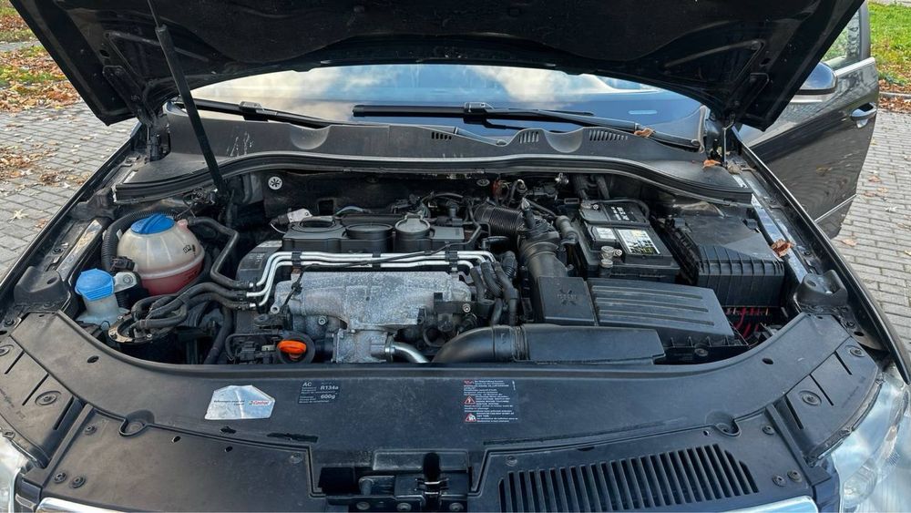 Продам Passat B6,ТОП комплектація,Авто у Львові.