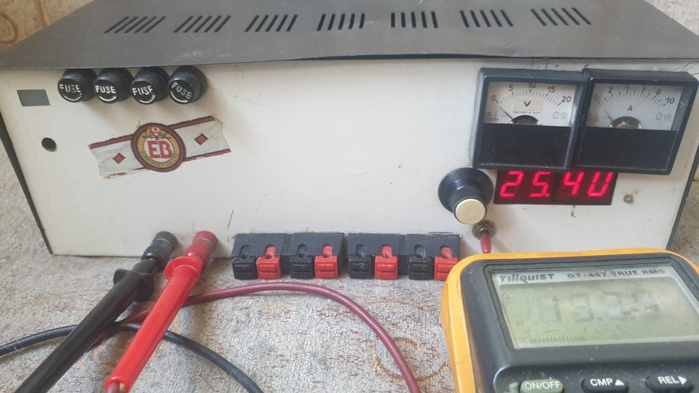 Zasilacz 12V CB własnej roboty z około 93 roku - do pomajsterkowania