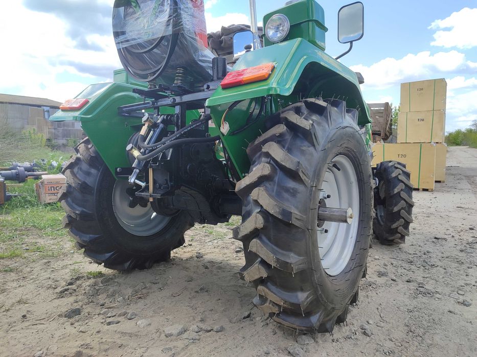 Мототрактор Кентавр 200В 2025 года с фрезой и плугом