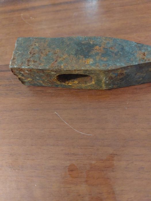 Stary młotek 0,5 kg