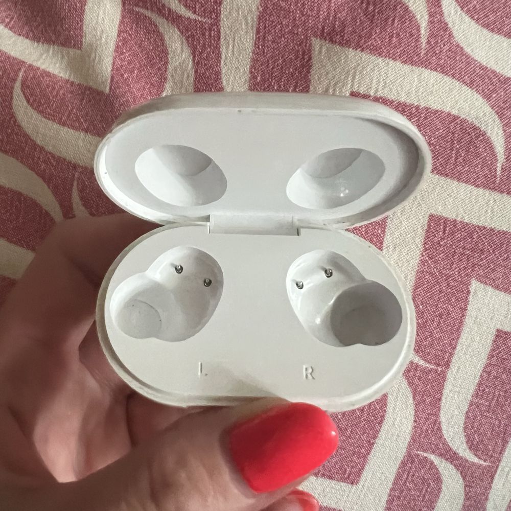 Oppo Enco Buds etui ładujące