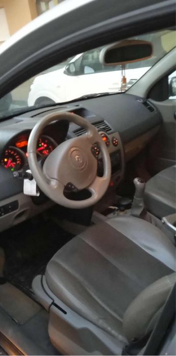 Vendo Renault Megan, em bom estado