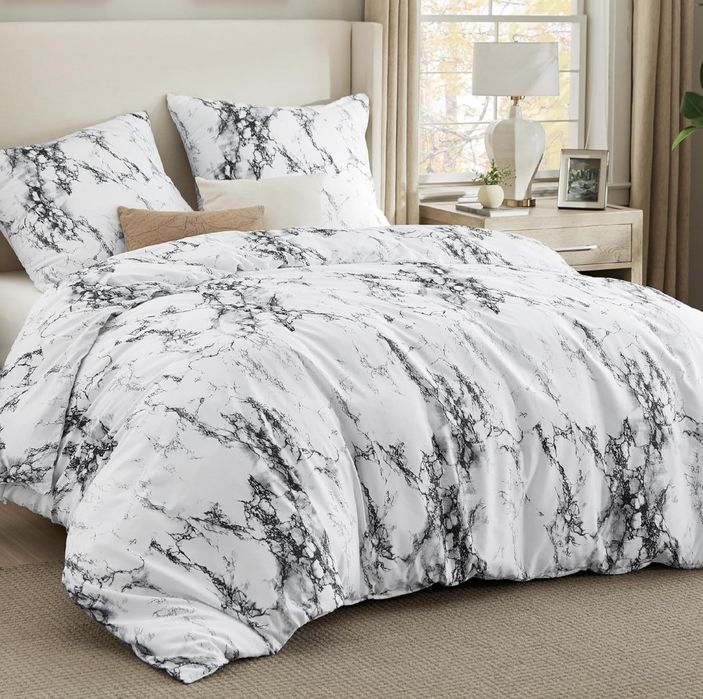 Pościel Bedsure z mikrofibry 3-częściowa 240 x 220 cm