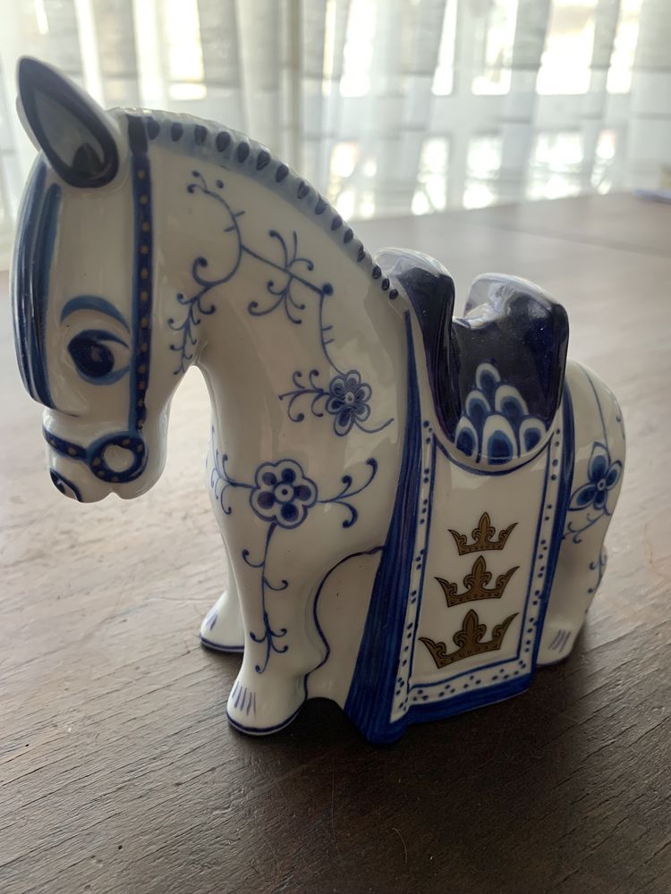 Figura porcelana de cavalo