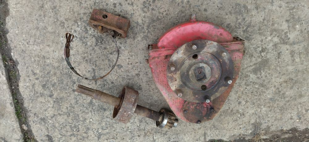 Stara zwolnica do ciągnika traktora ruskiego WŁADIMIRIEC T-25