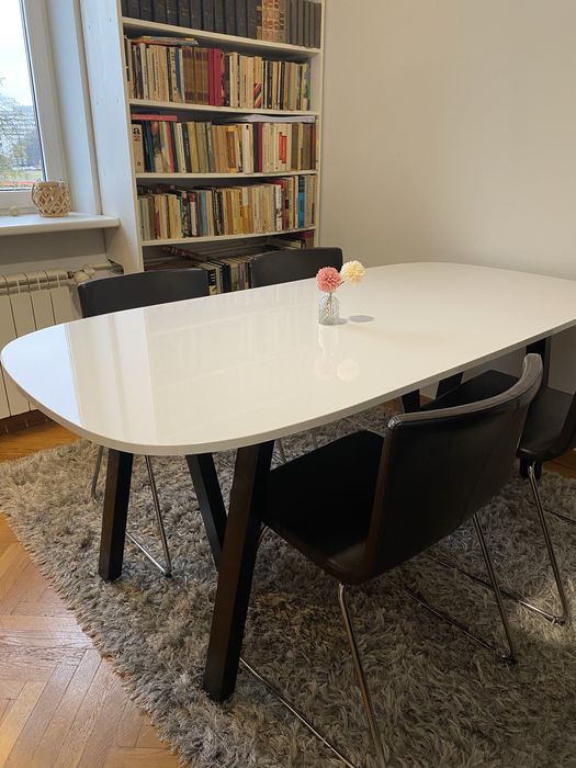 Stół do salonu biały połysk + 4 krzesła