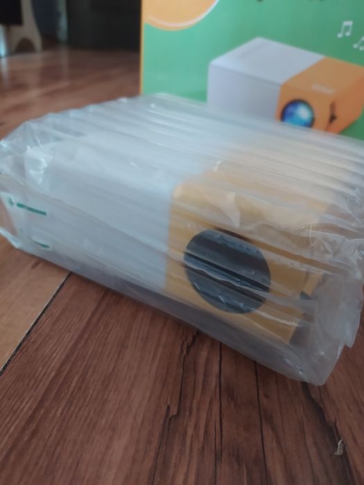 Проектор LED Projector PVO