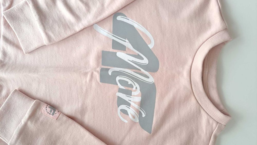 4F Bluza sportowa dla dziewczynki rozm. 128 cm z odblaskami