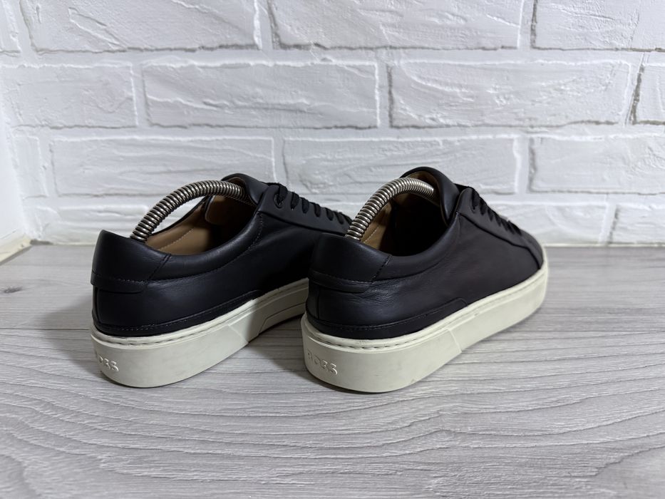 Кросівки Boss 41р