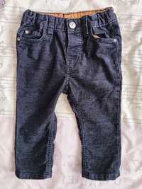 Spodnie jeans 74