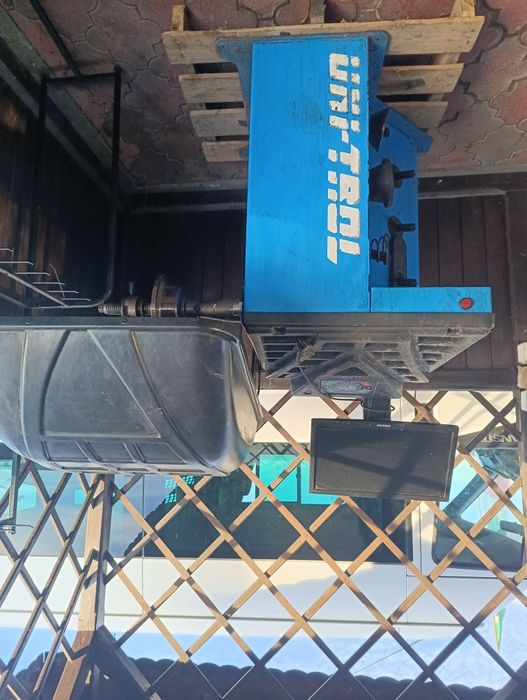 Wyważarka do kół TROLL 2351L