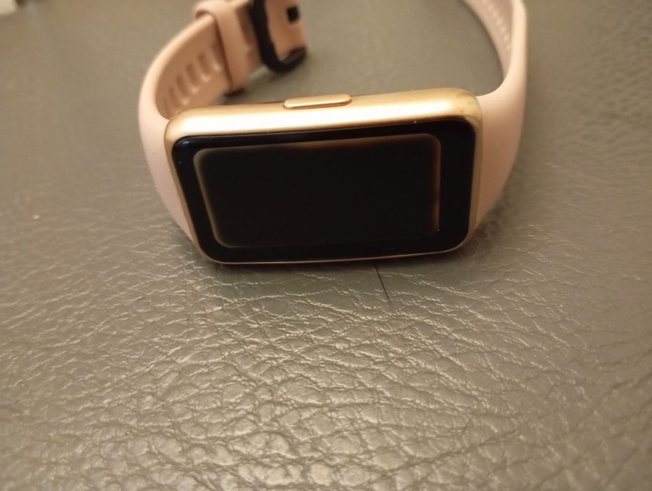 Smartfon Huawei watch fit działa