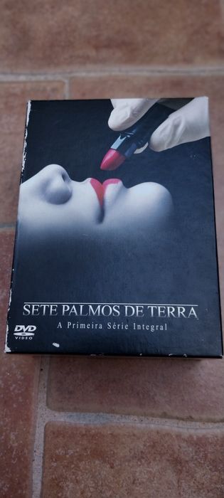 Sete Palmos de Terra – 1.ª Temporada Completa (DVD)