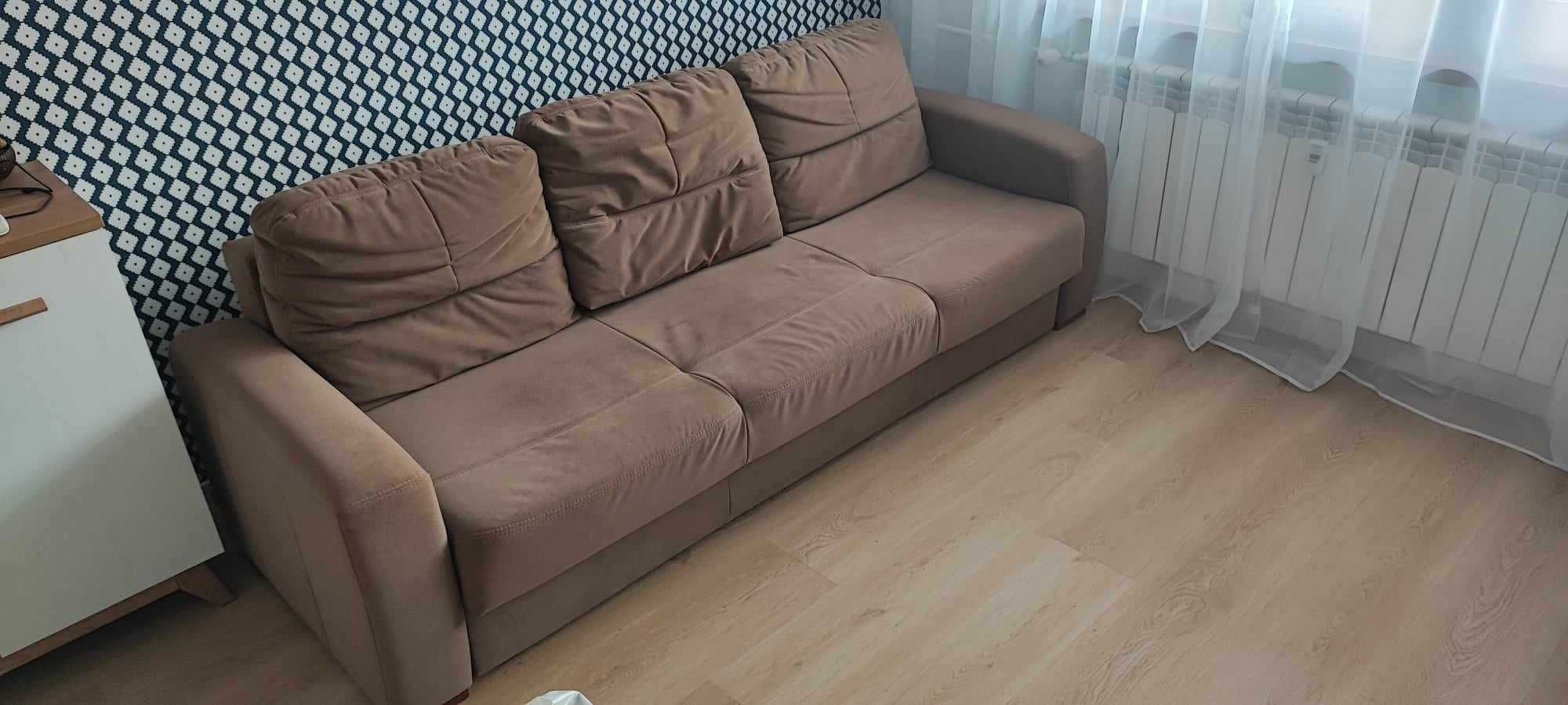 Zestaw wypoczynkowy sofa z funkcją spania i fotele