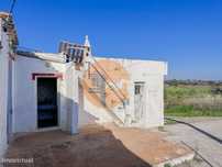 Casa Térrea com Projeto Aprovado no Centro do Azinhal - Castro Marim