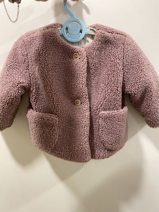 Пальто zara 6-9 міс