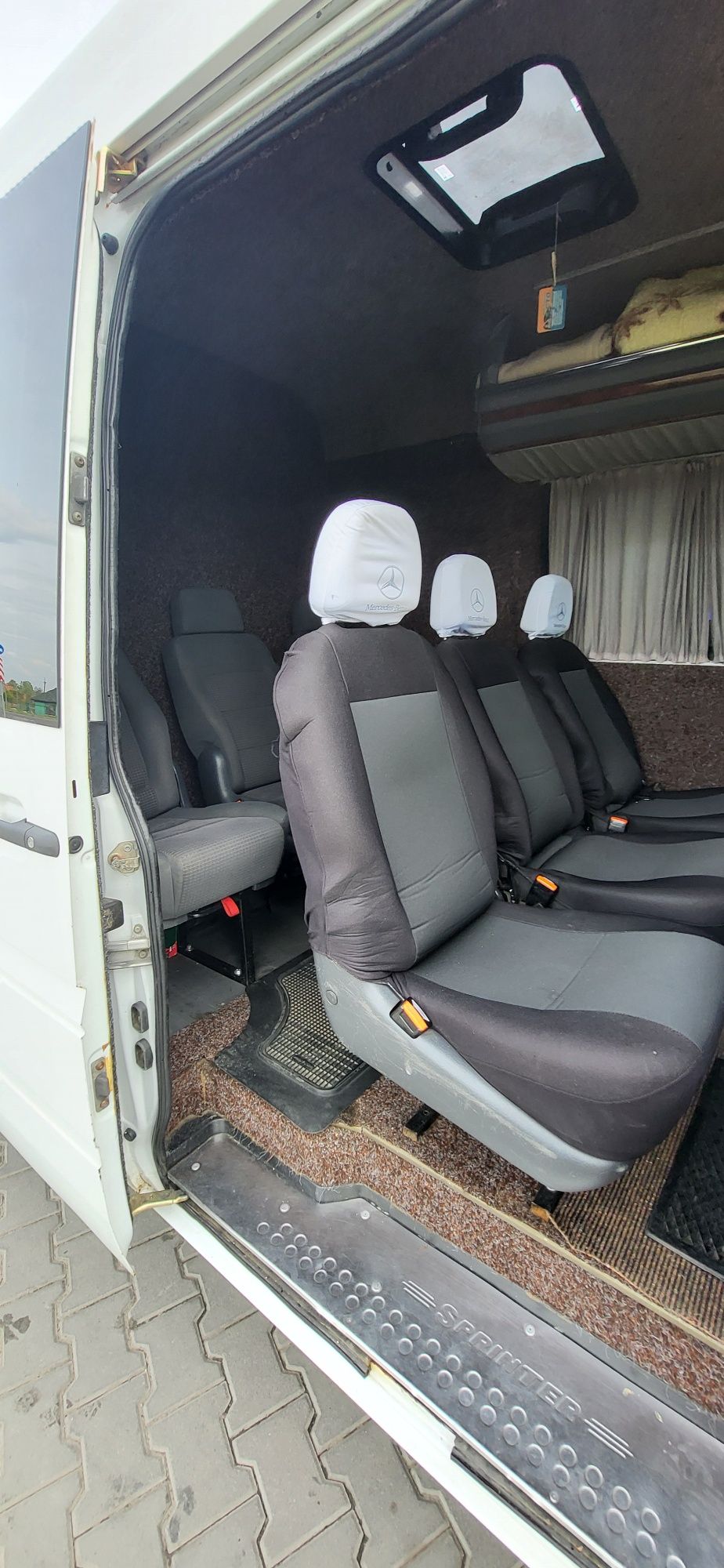 Mercedes-Benz Sprinter 313 CDI 2.2 8+1 пас.