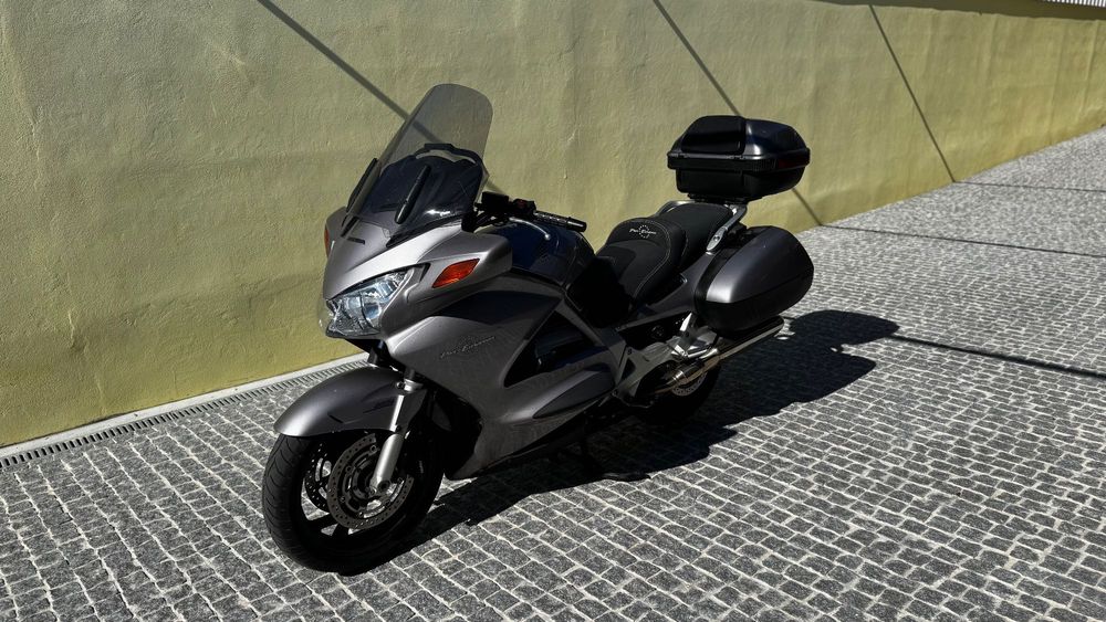 Honda Pan European
