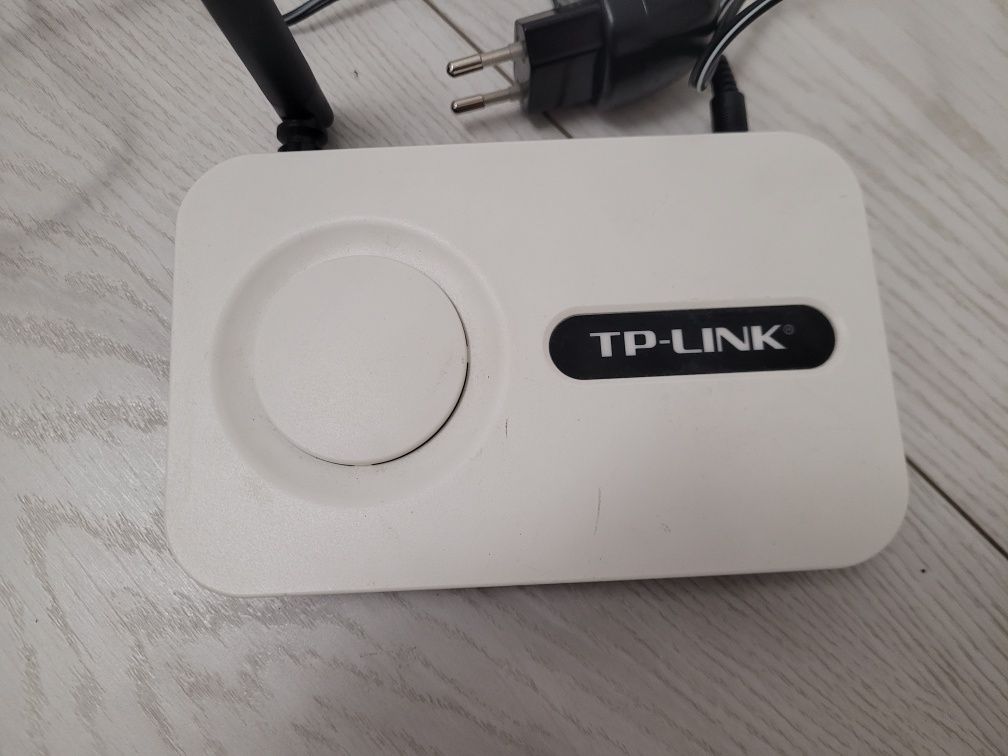 Router TP-link w bardzo dobrym stanie