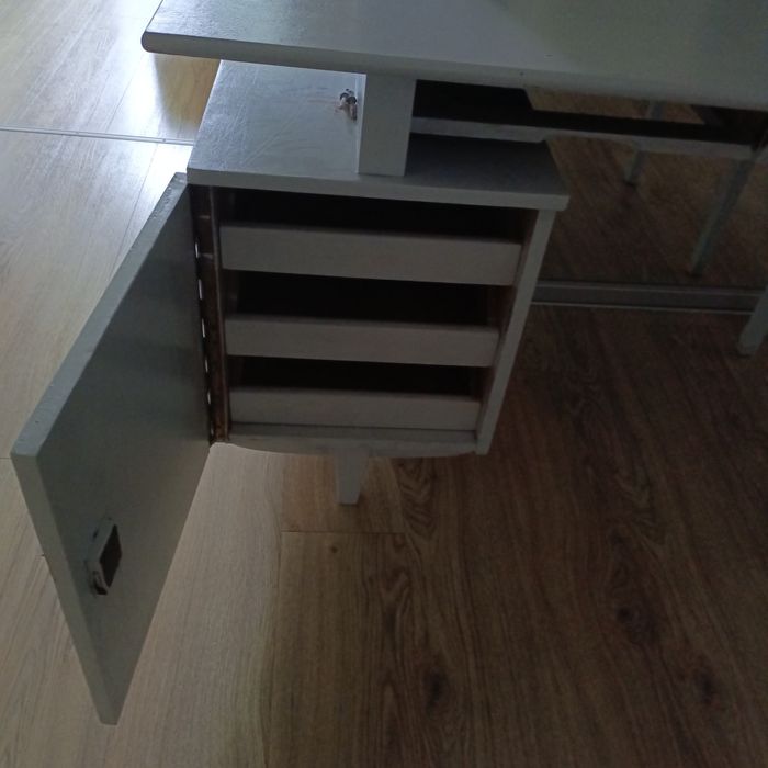 Biurko z Czasów minionych