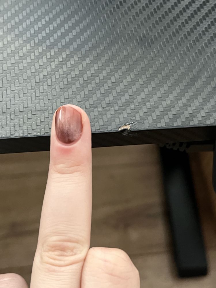 Czarne biurko ergonomiczne do pracy na stojąco elektrycznie regulowane