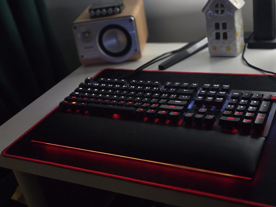 Klawiatura Razer Huntsman v2 optyczno mechaniczna analog jak gamepad