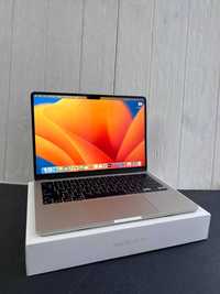 MacBook Air 13” 2022 A2681 STRL M2/8CPU/8GPU/8/256  BAT: 17/100%