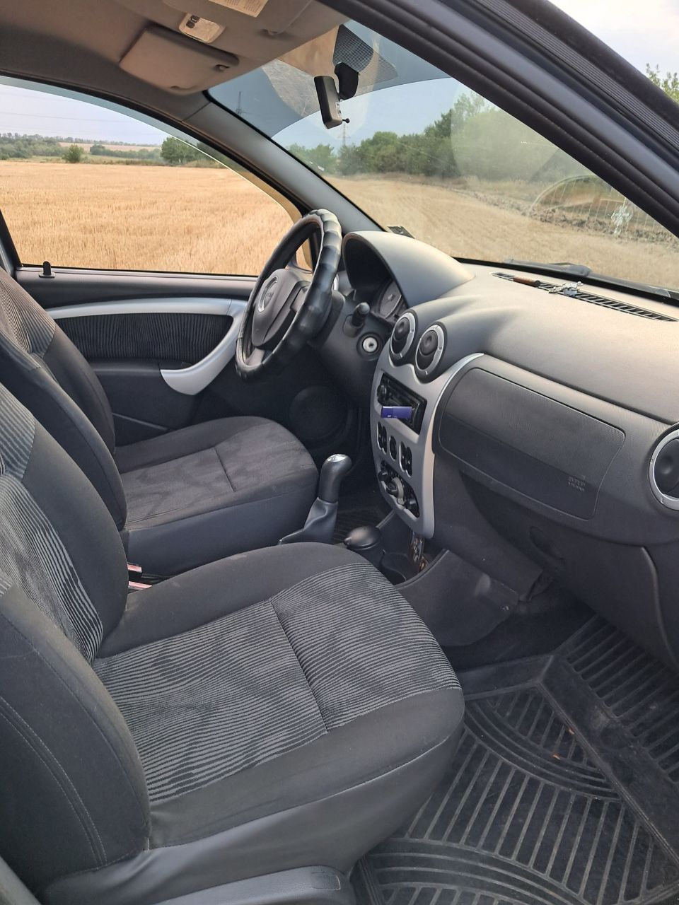 Dacia Sandero 1.4 Laureate