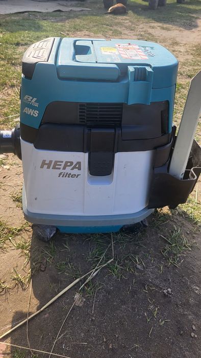 Пилосос акумуляторний Makita DVC157L 36V