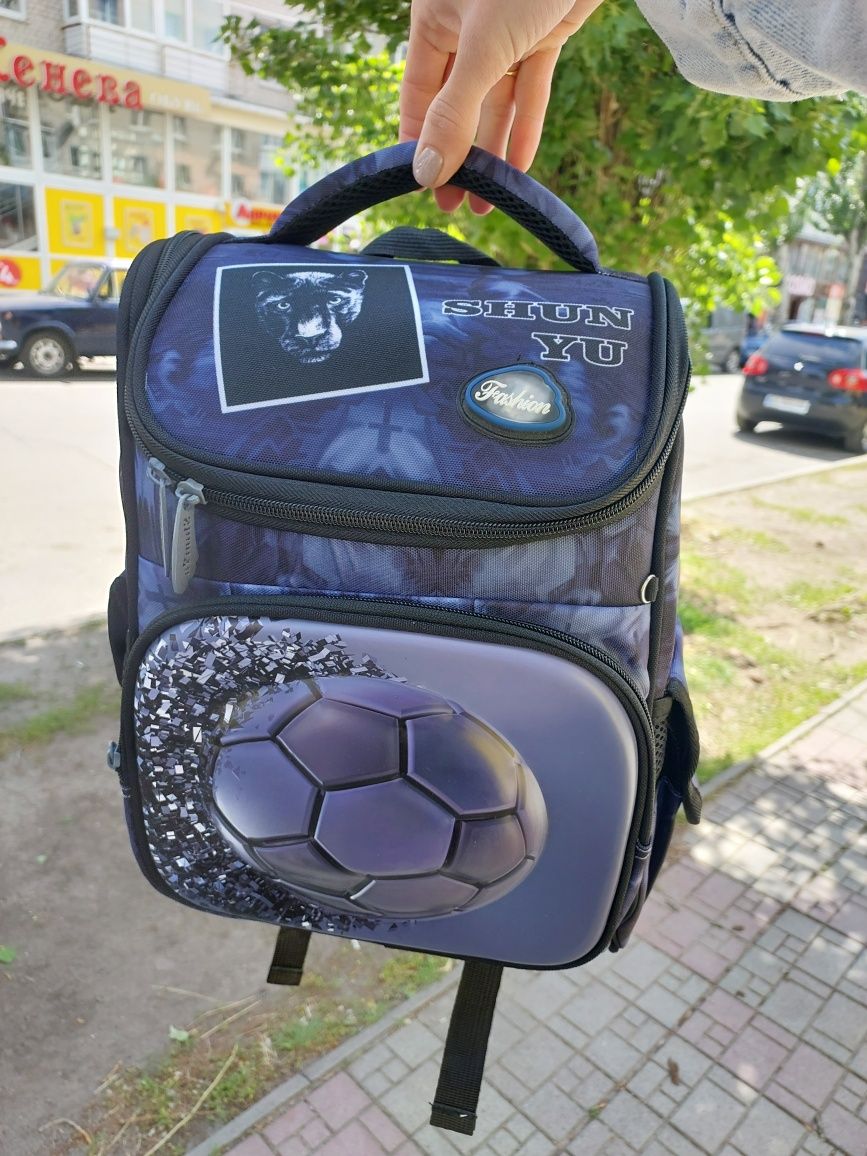 Шкільний рюкзак школьный портфель  ортопедический
