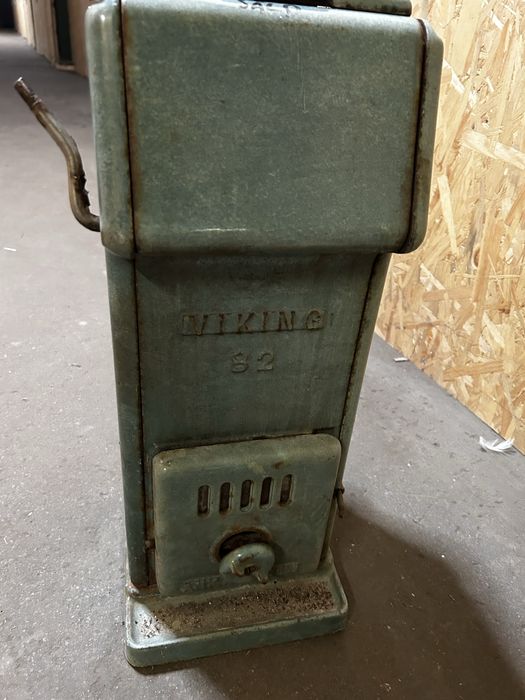 Piec  zeliwny VIKING 82