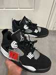 buty_Jordan_4_Retro_Thunder_Obuwie sportowe Rozmiar.39