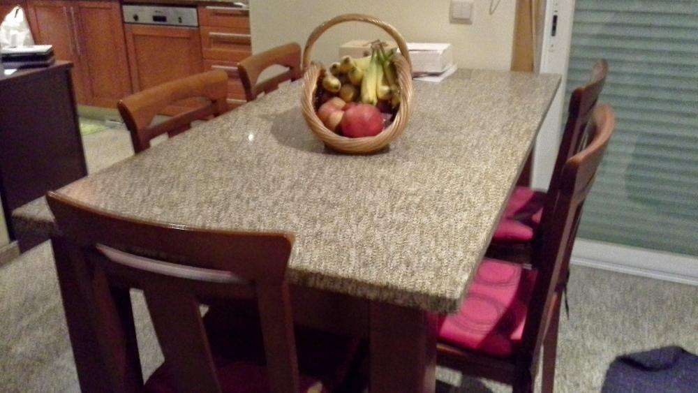 Granite-top table, like new, lightly used64564254788354121
