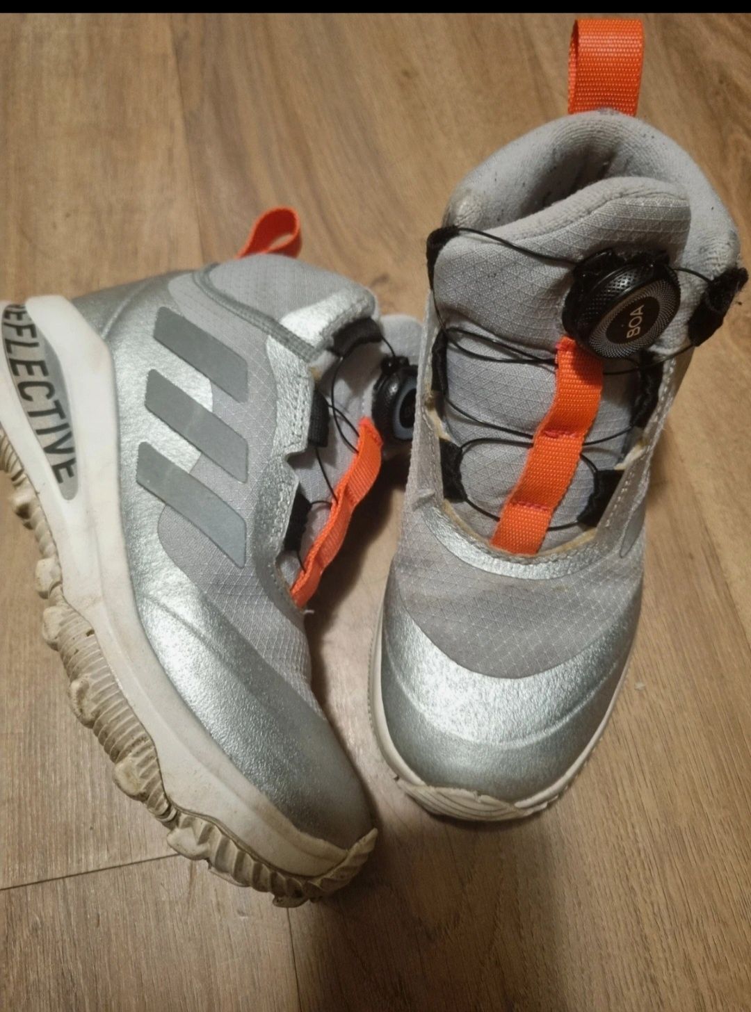 Buty zimowe adidas rozm 33,5