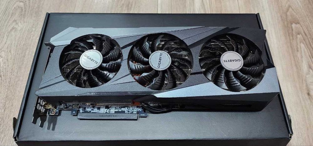 Gigabyte RTX 3070 Ti Gaming OC