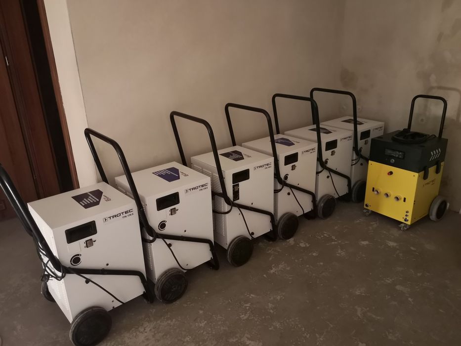 Wynajem wypożyczalnia osuszaczy Osuszanie tynków posadzek